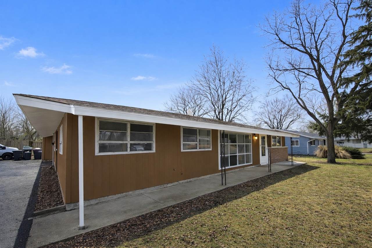 4601 184th Street - Photo 1