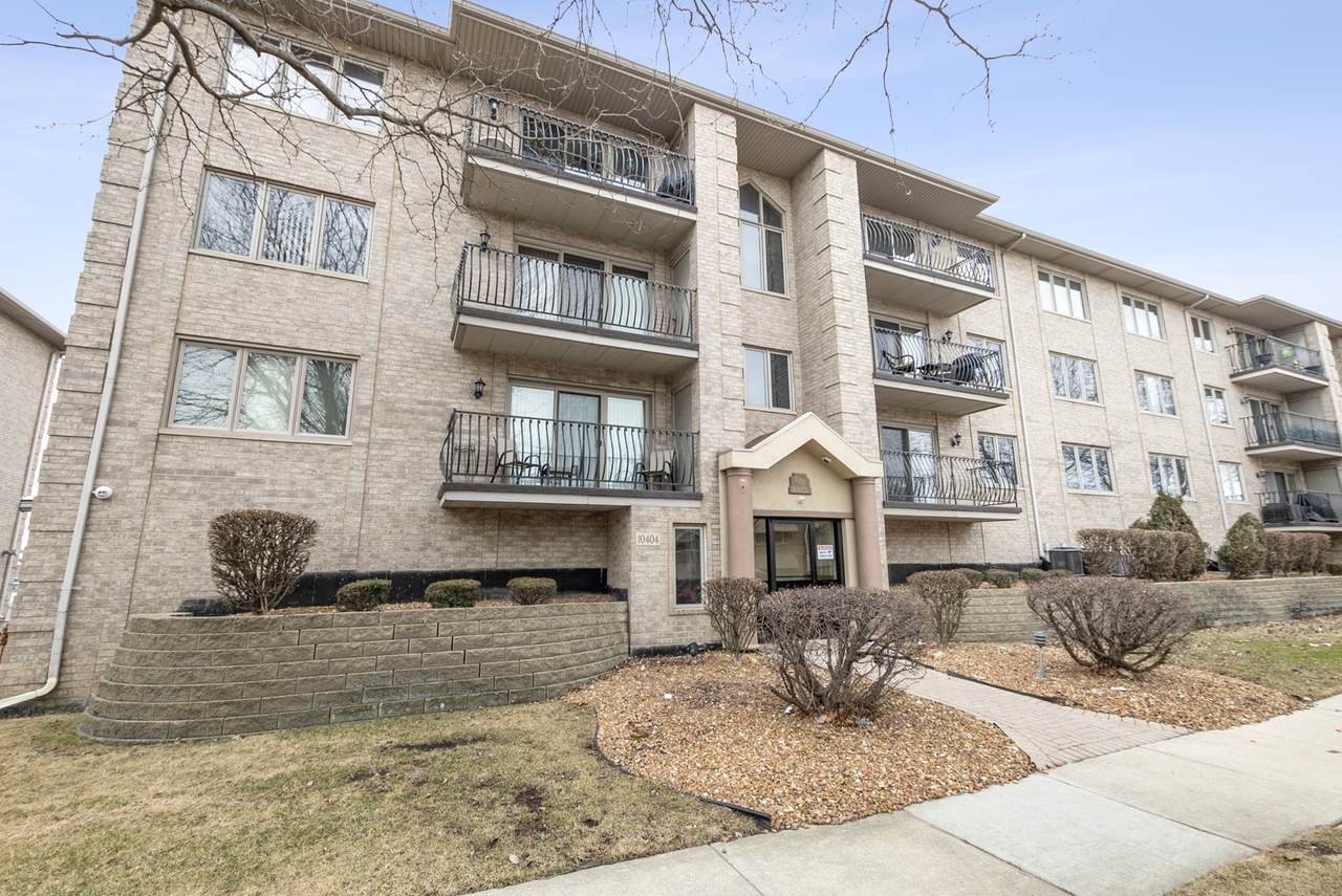 10404 Keating Avenue - Photo 1