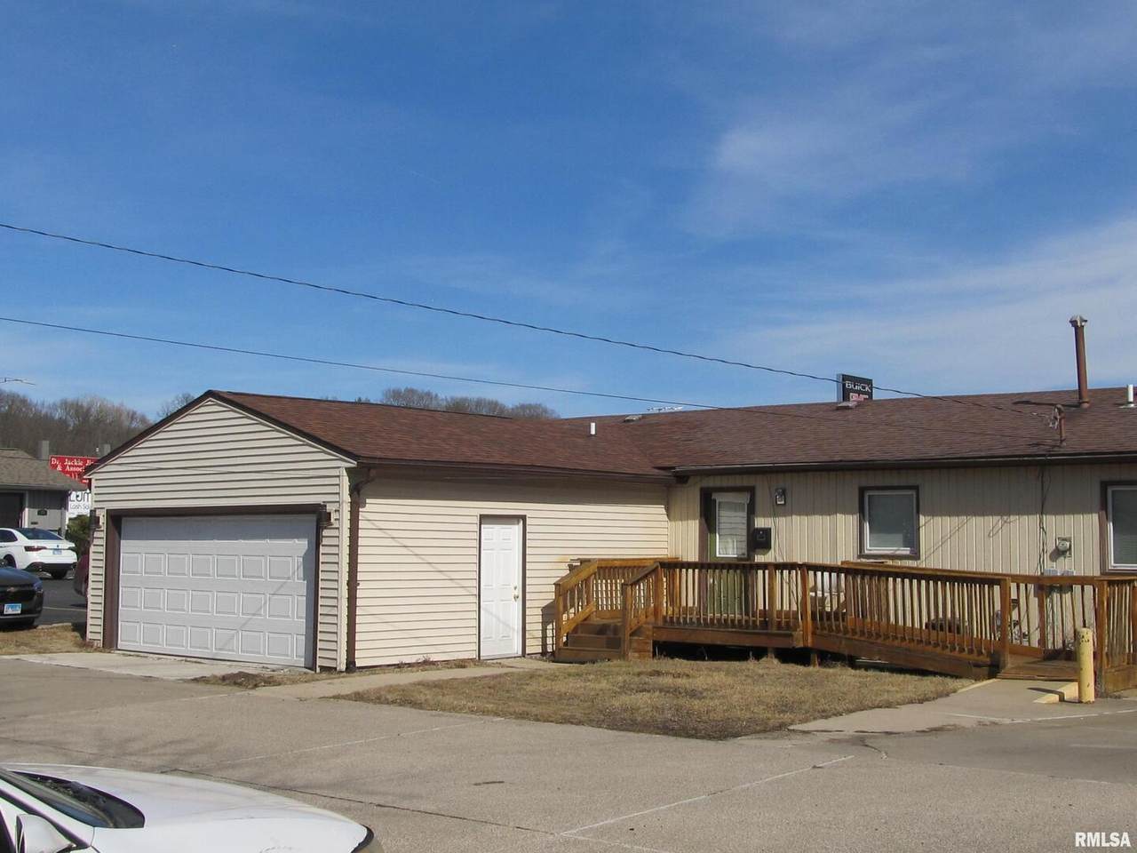 3709 16 Street - Photo 1