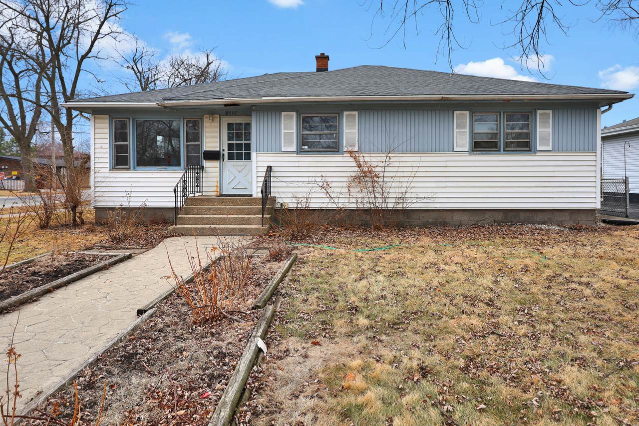 18446 Glen Oak Avenue - Photo 1
