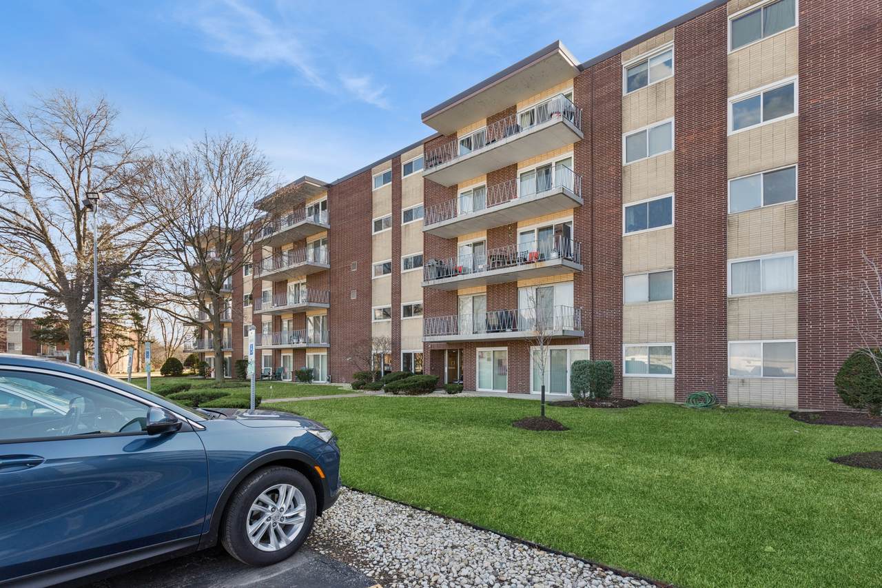 2900 Maple Avenue - Photo 1