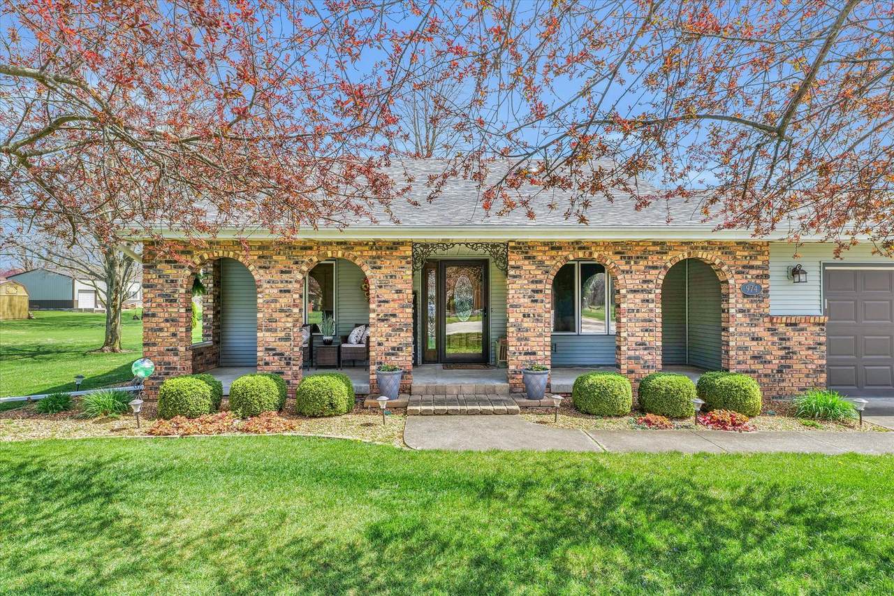 974 Martha Court - Photo 1