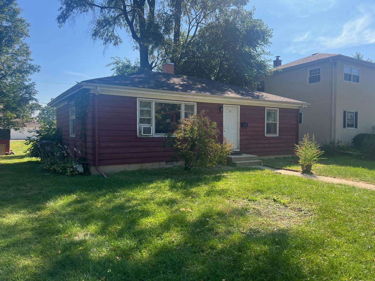 930 Loomis Street - Photo 1