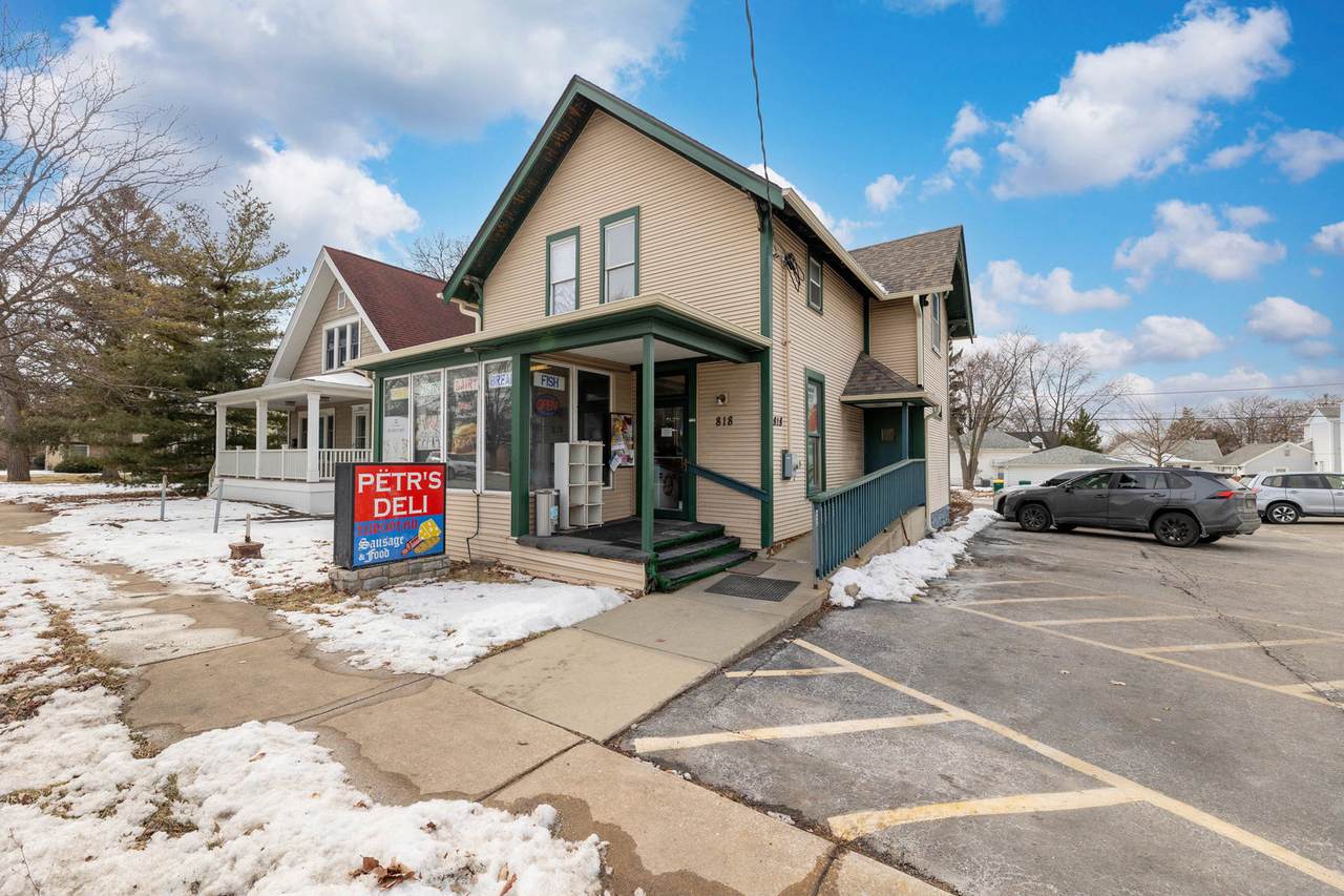 818 State Street - Photo 1