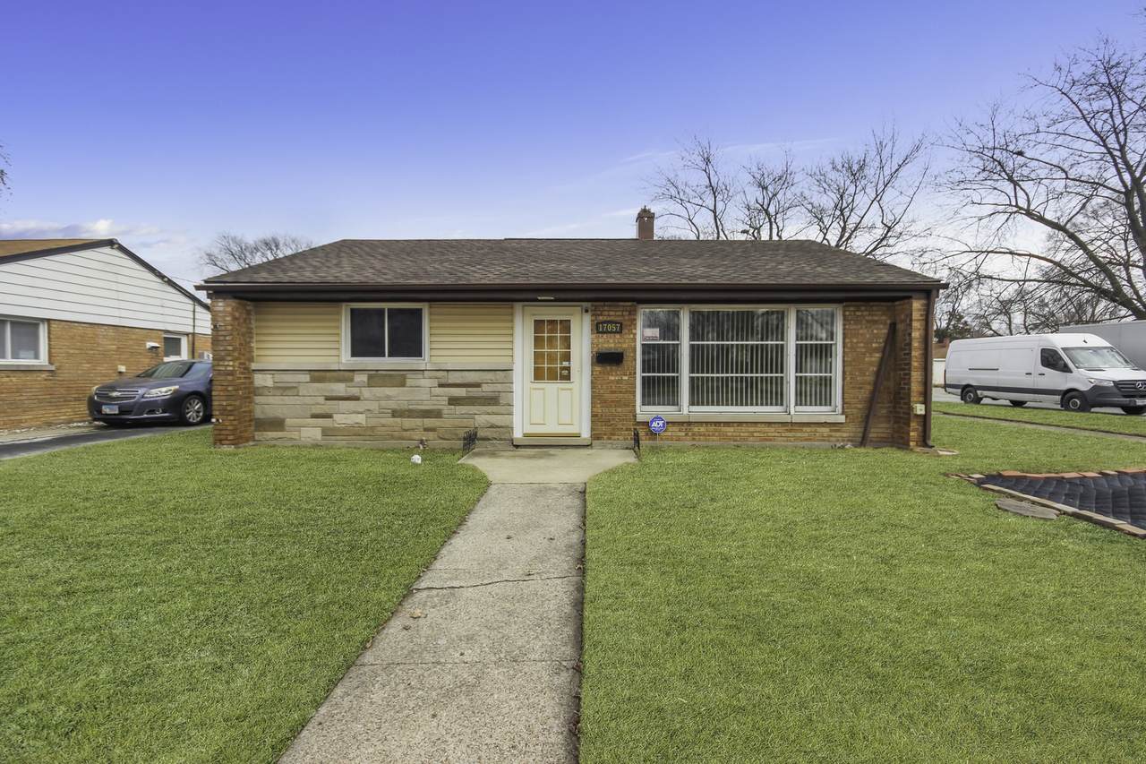 17057 Park Avenue - Photo 1