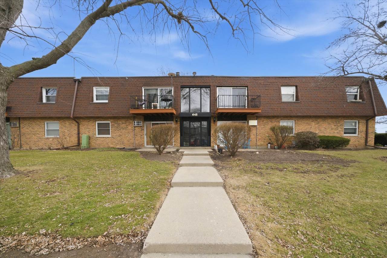 645 Grove Drive - Photo 1
