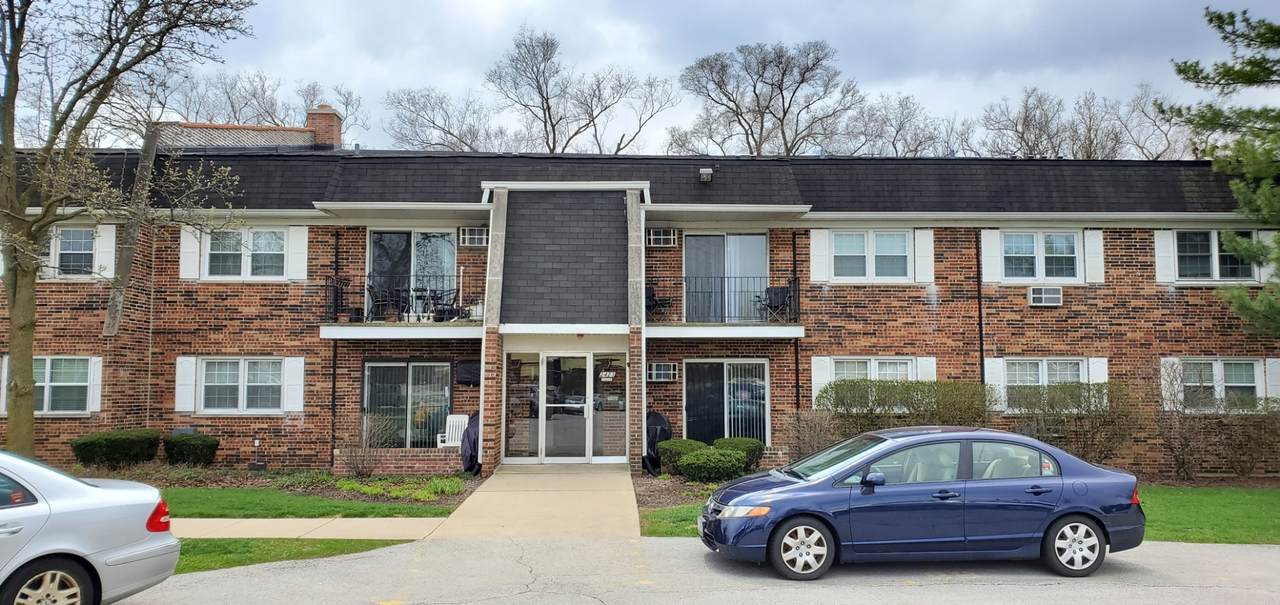 2423 Ogden Avenue - Photo 1