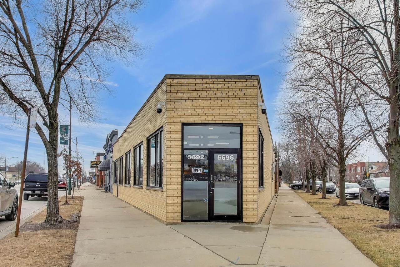 5696 Milwaukee Avenue - Photo 1