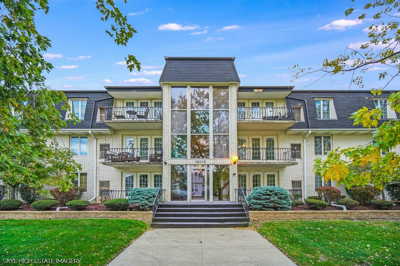 18315 Burnham Avenue - Photo 1