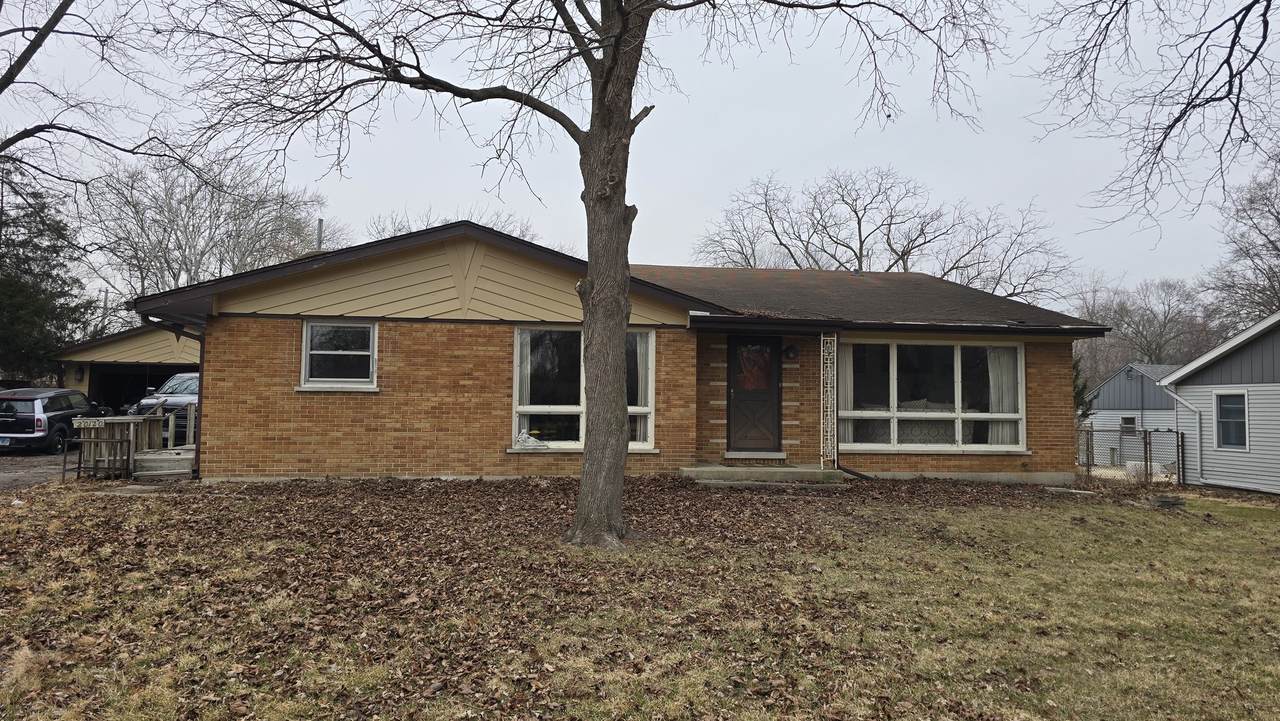20120 Keystone Avenue - Photo 1