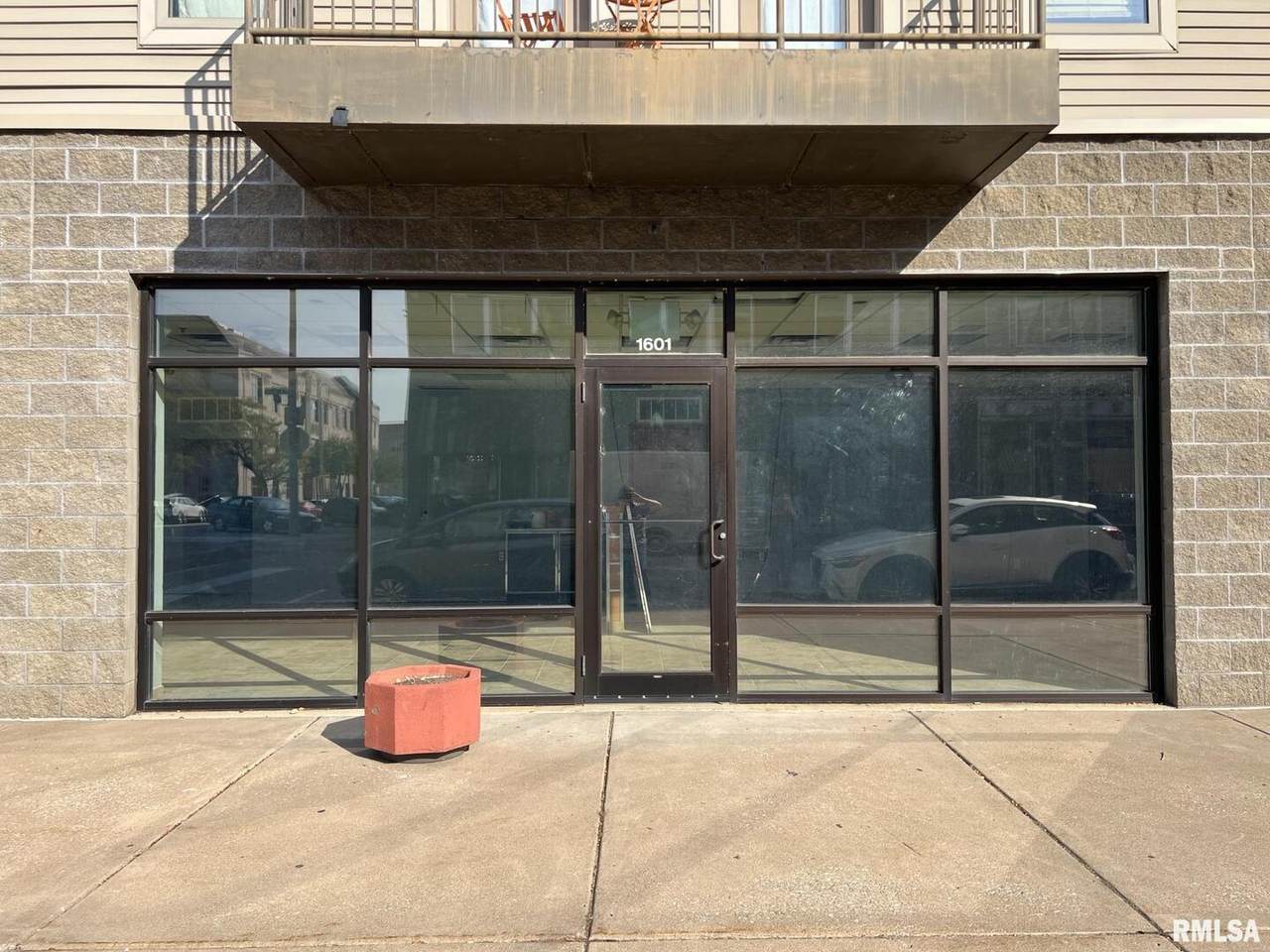 1601 2ND Avenue - Photo 1