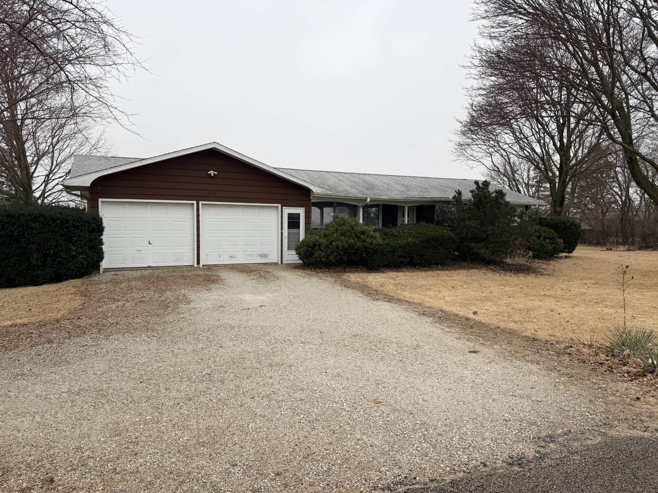 815 Walnut Street - Photo 1