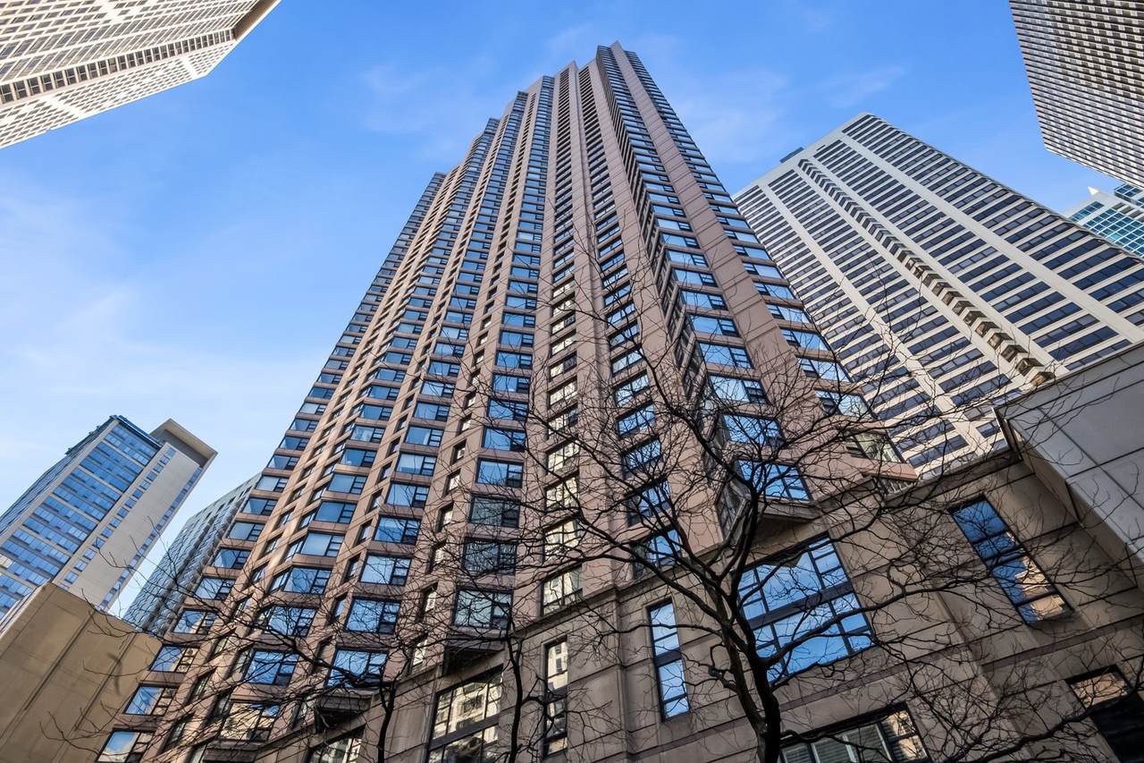 401 Ontario Street - Photo 1