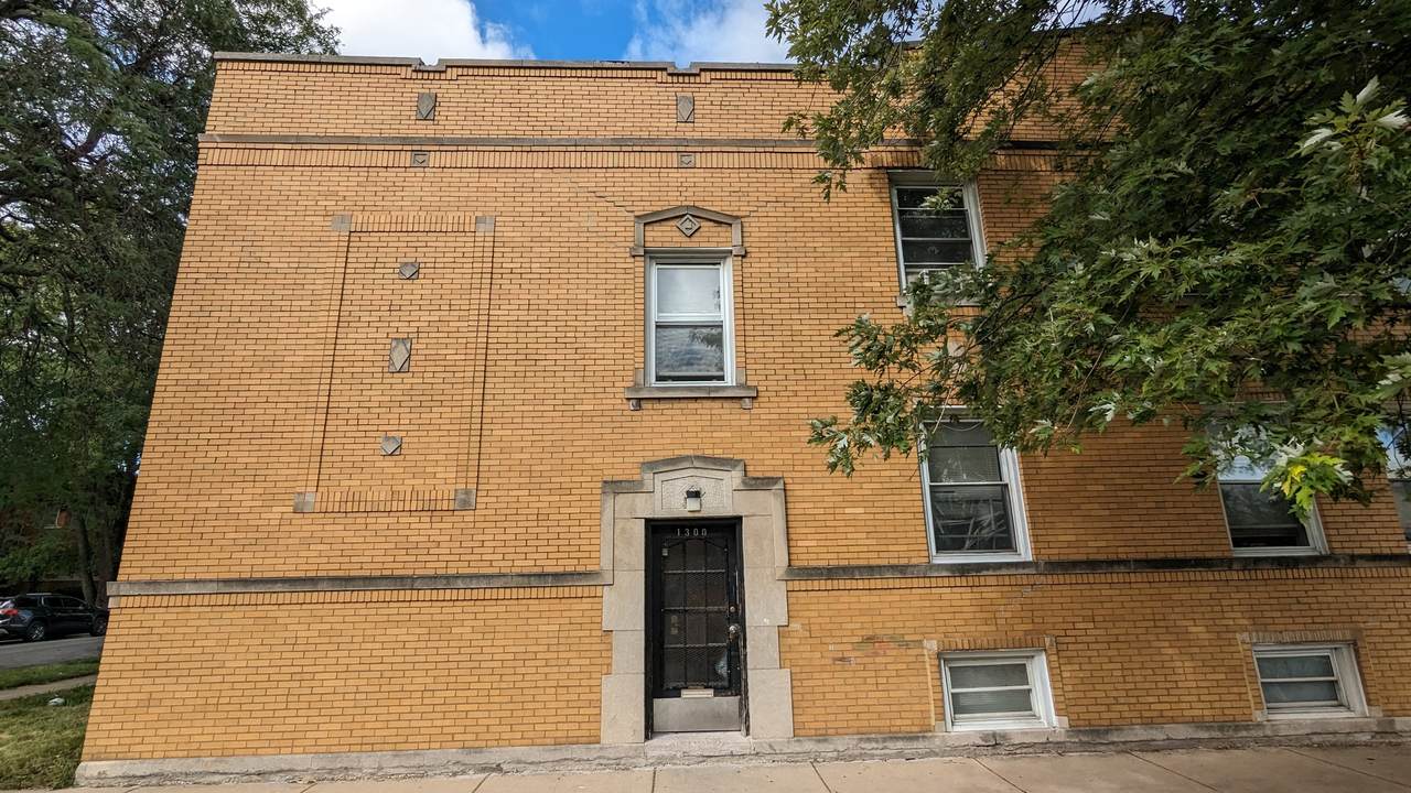 1300 Pine Avenue - Photo 1