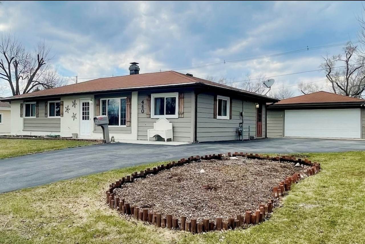 460 Flagstaff Lane - Photo 1