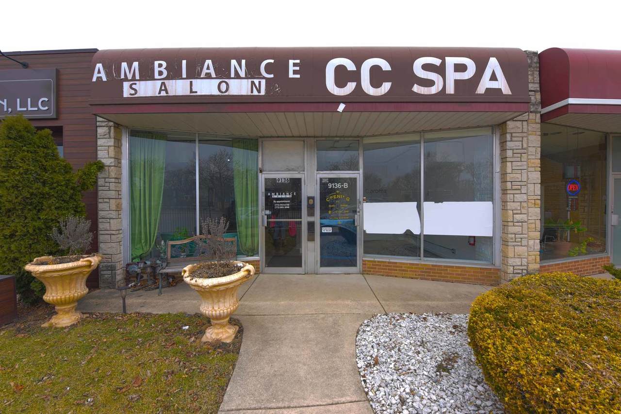 9136 Waukegan Road Road - Photo 1