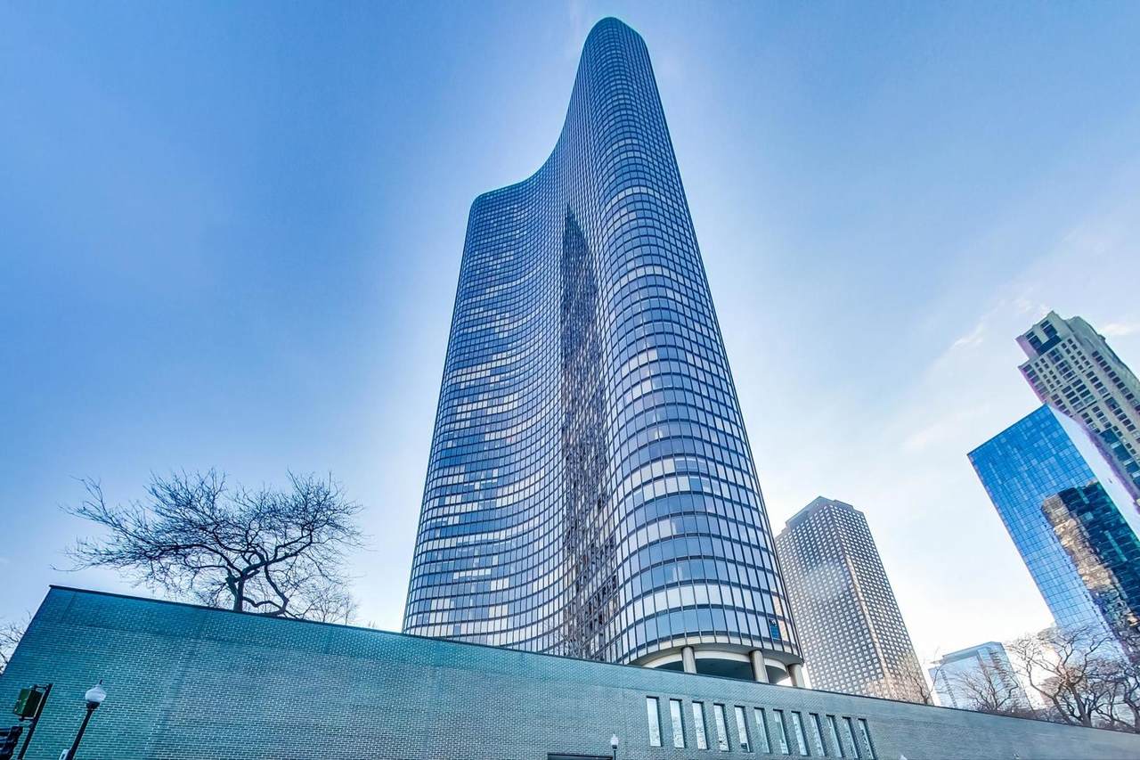 505 Lake Shore Drive - Photo 1