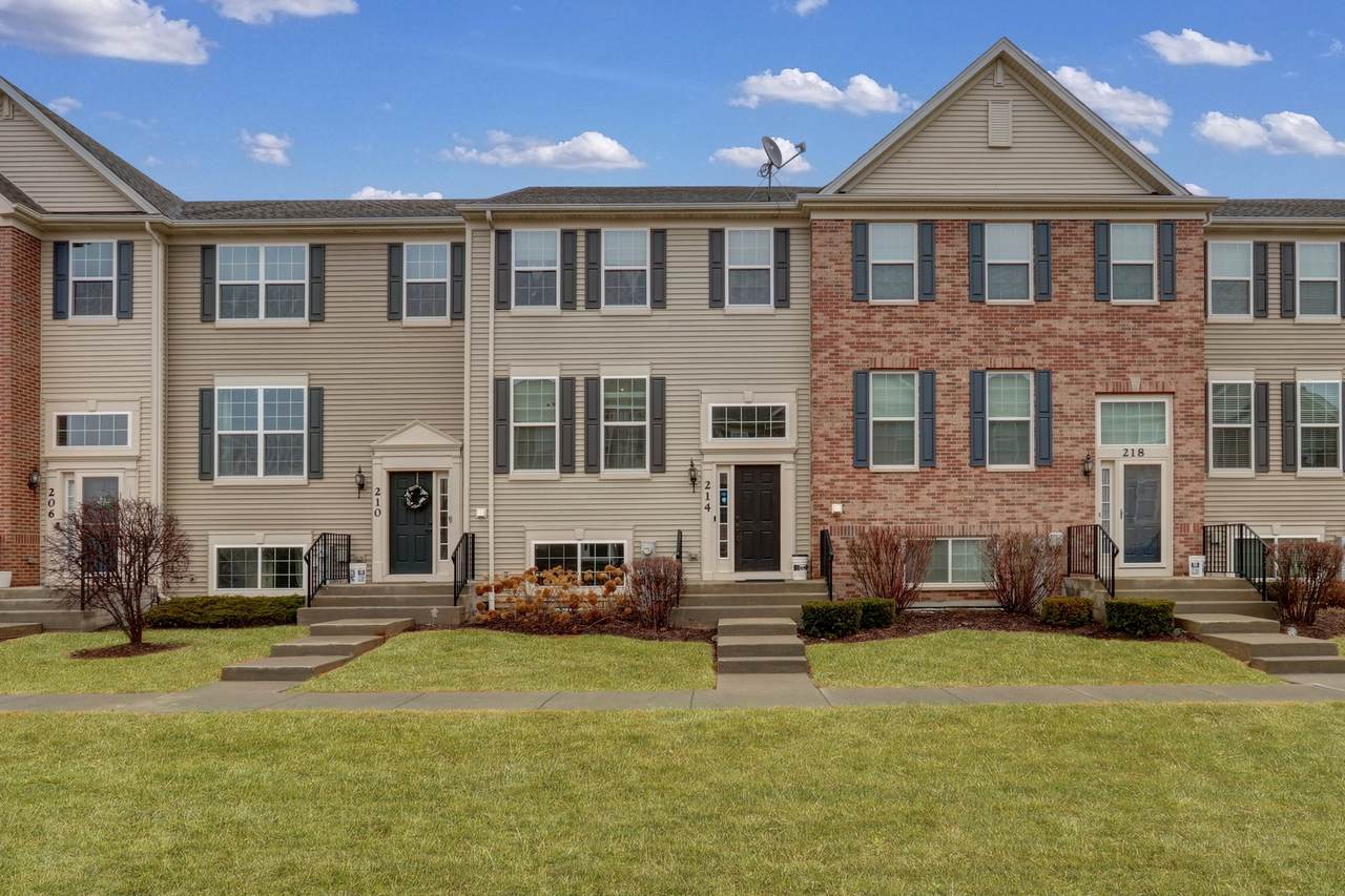 214 Lionel Drive - Photo 1