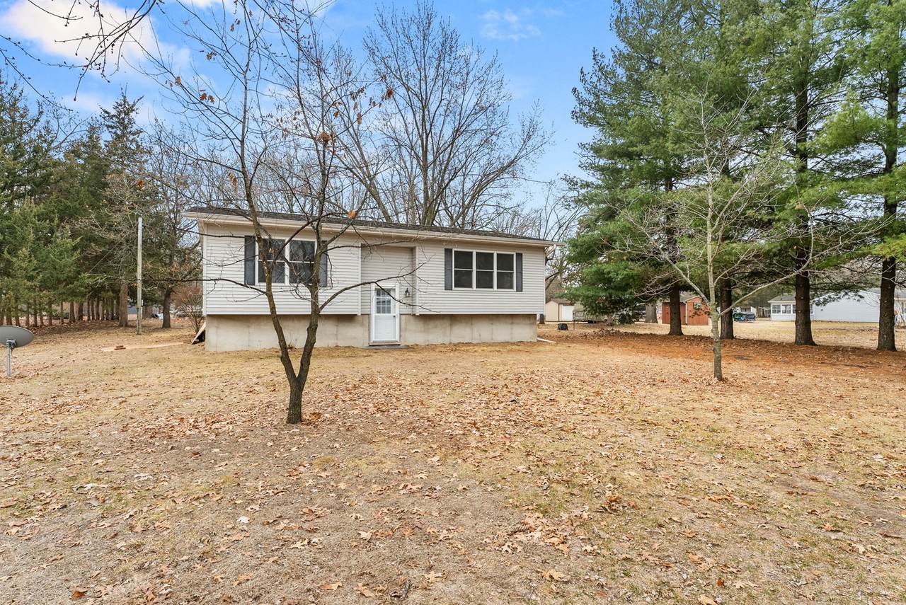 449 83rd Avenue - Photo 1