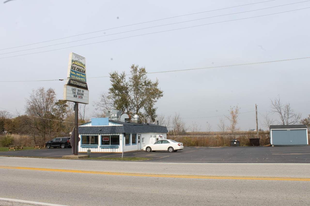 408 Commanche Avenue - Photo 1