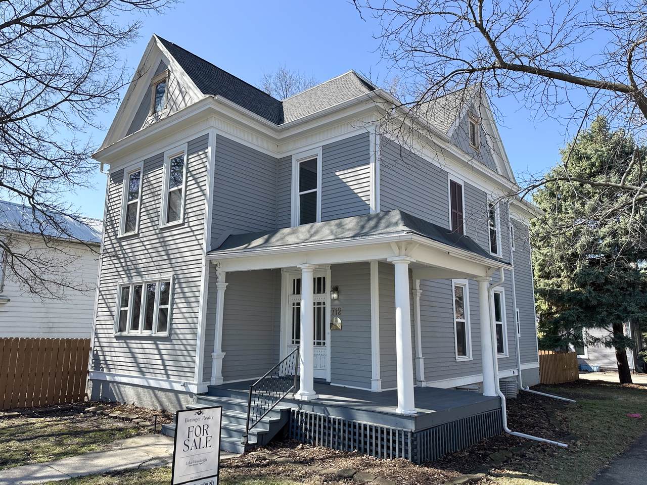 712 Roosevelt Street - Photo 1