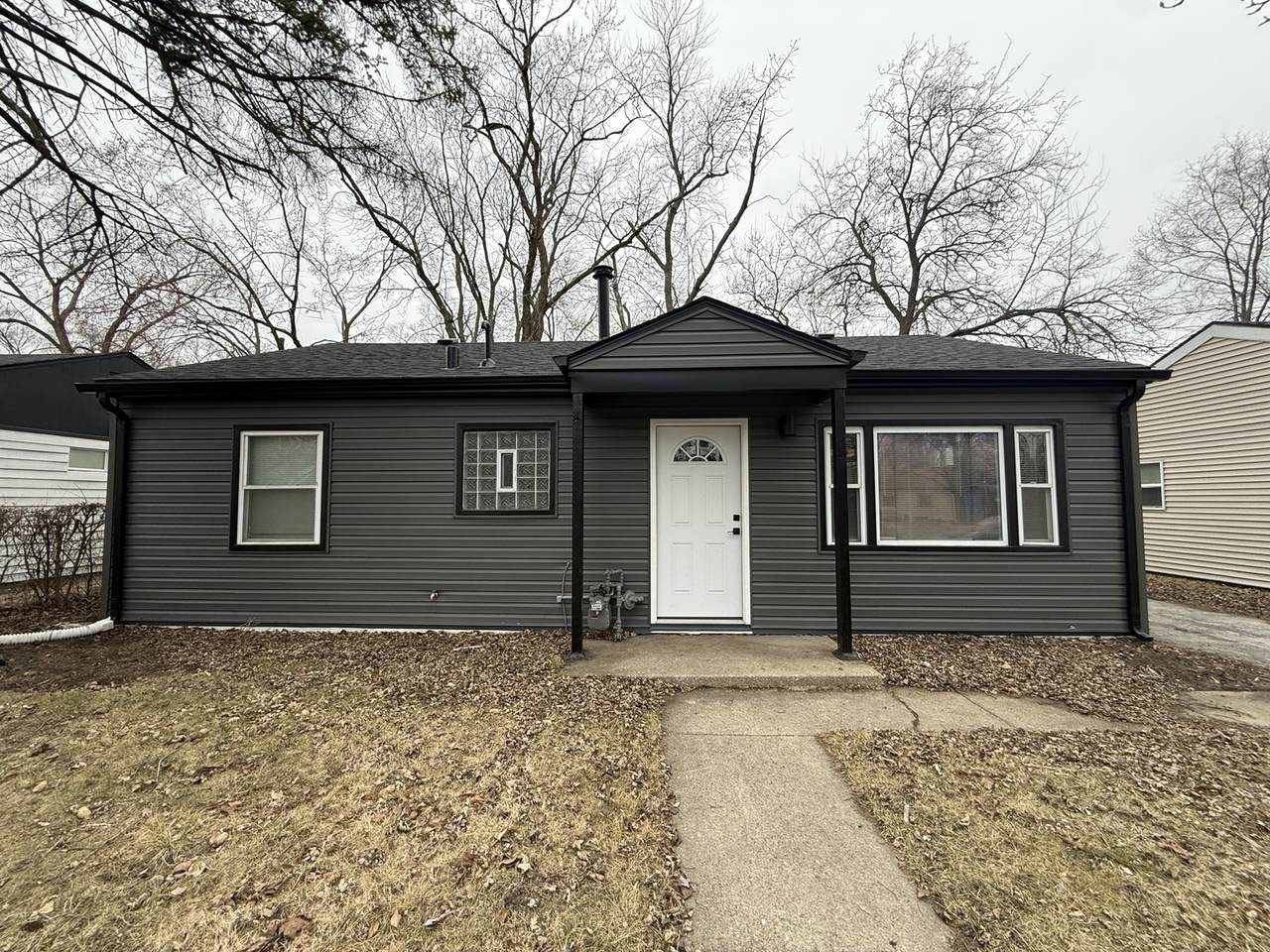 16752 Artesian Avenue - Photo 1