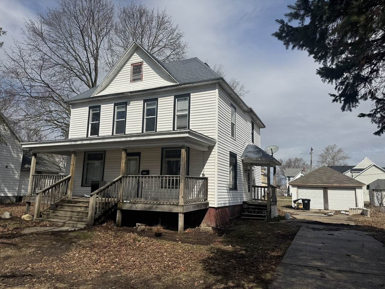 245 Orleans Street - Photo 1