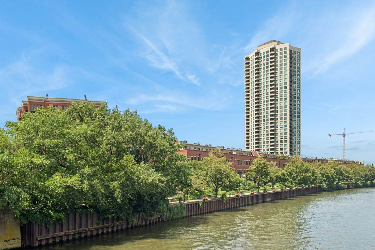 484 Canal Street - Photo 1