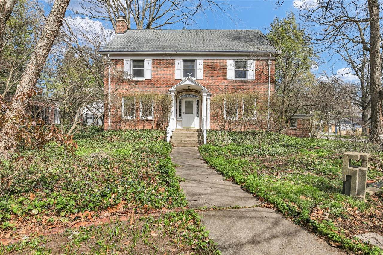 402 Pennsylvania Avenue - Photo 1