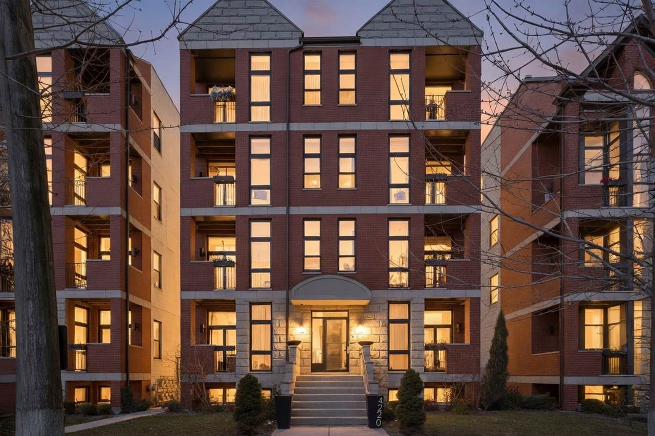 4220 Ellis Avenue - Photo 1
