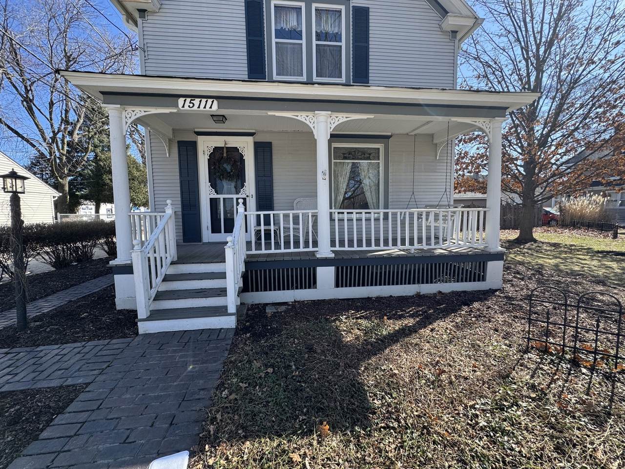 15111 Fox River Street - Photo 1