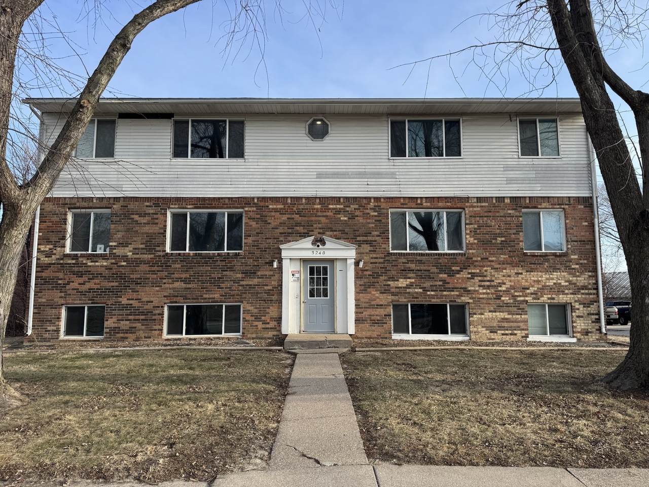 3240 Heatherton Drive - Photo 1