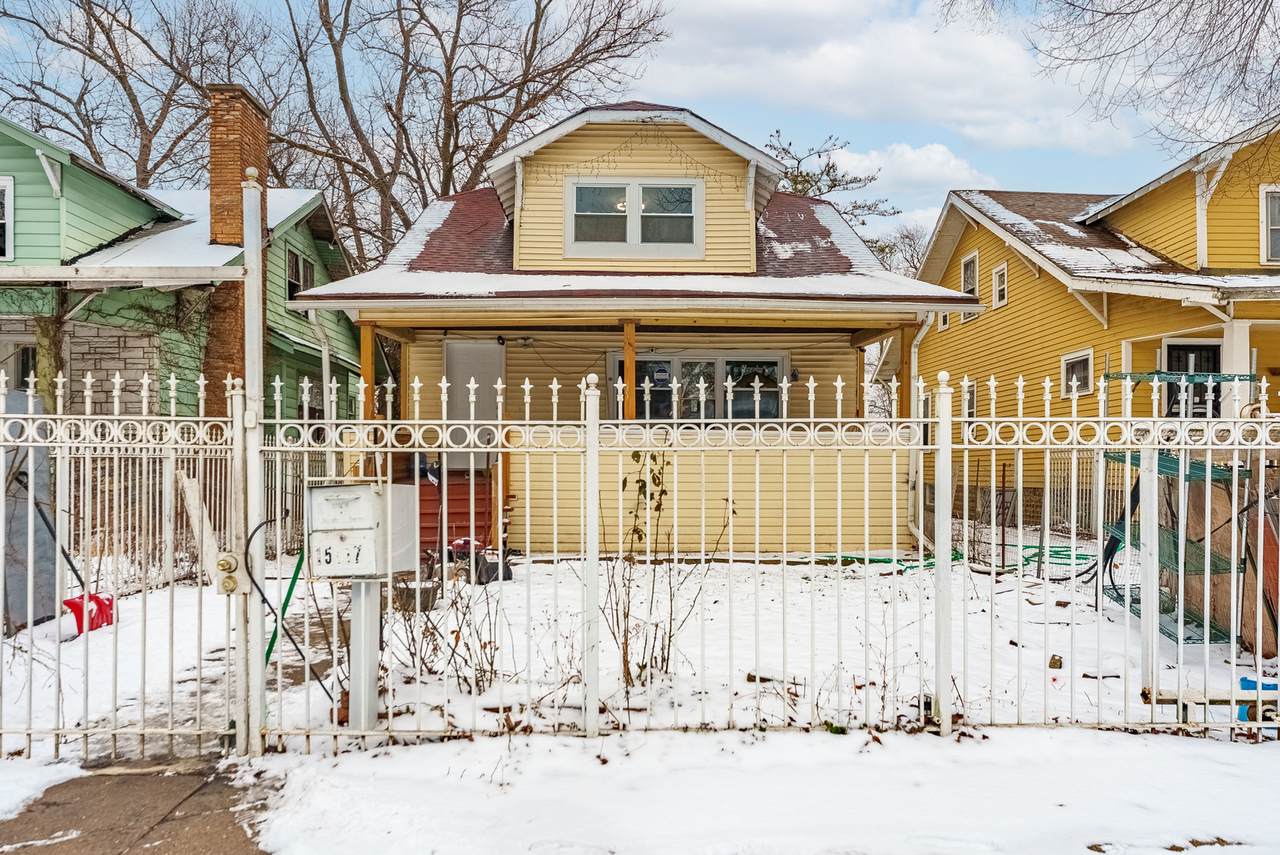 15117 Vine Avenue - Photo 1