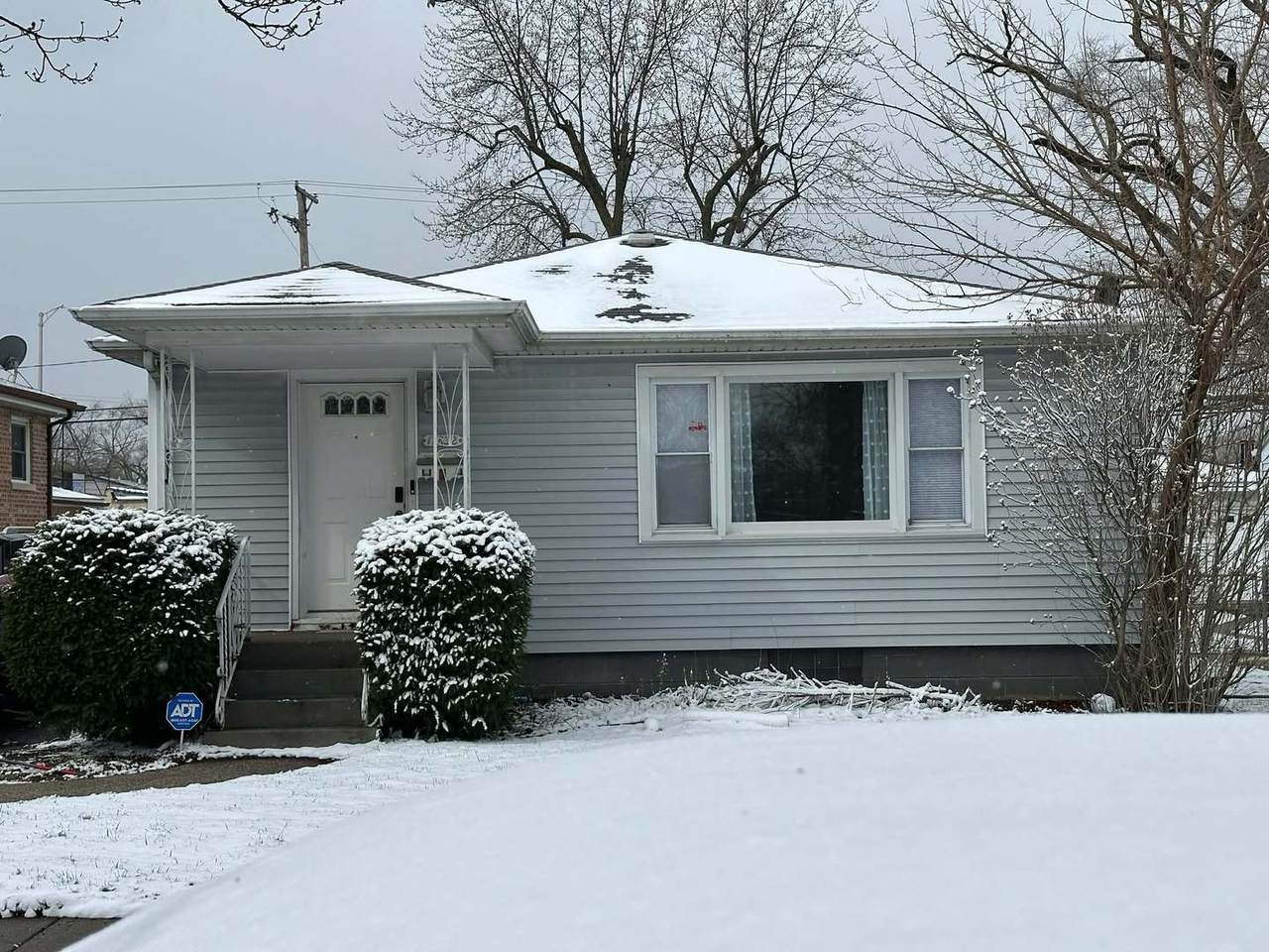 17832 Glen Oak Avenue - Photo 1