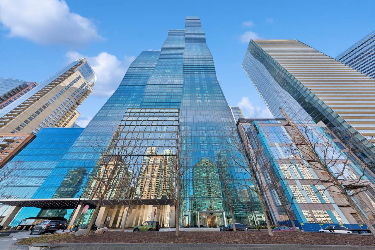 363 Wacker Drive - Photo 1