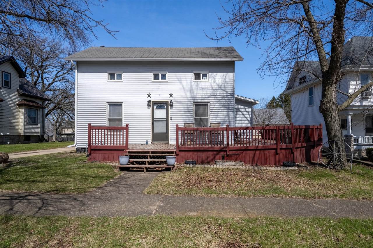 412 Spruce Street - Photo 1