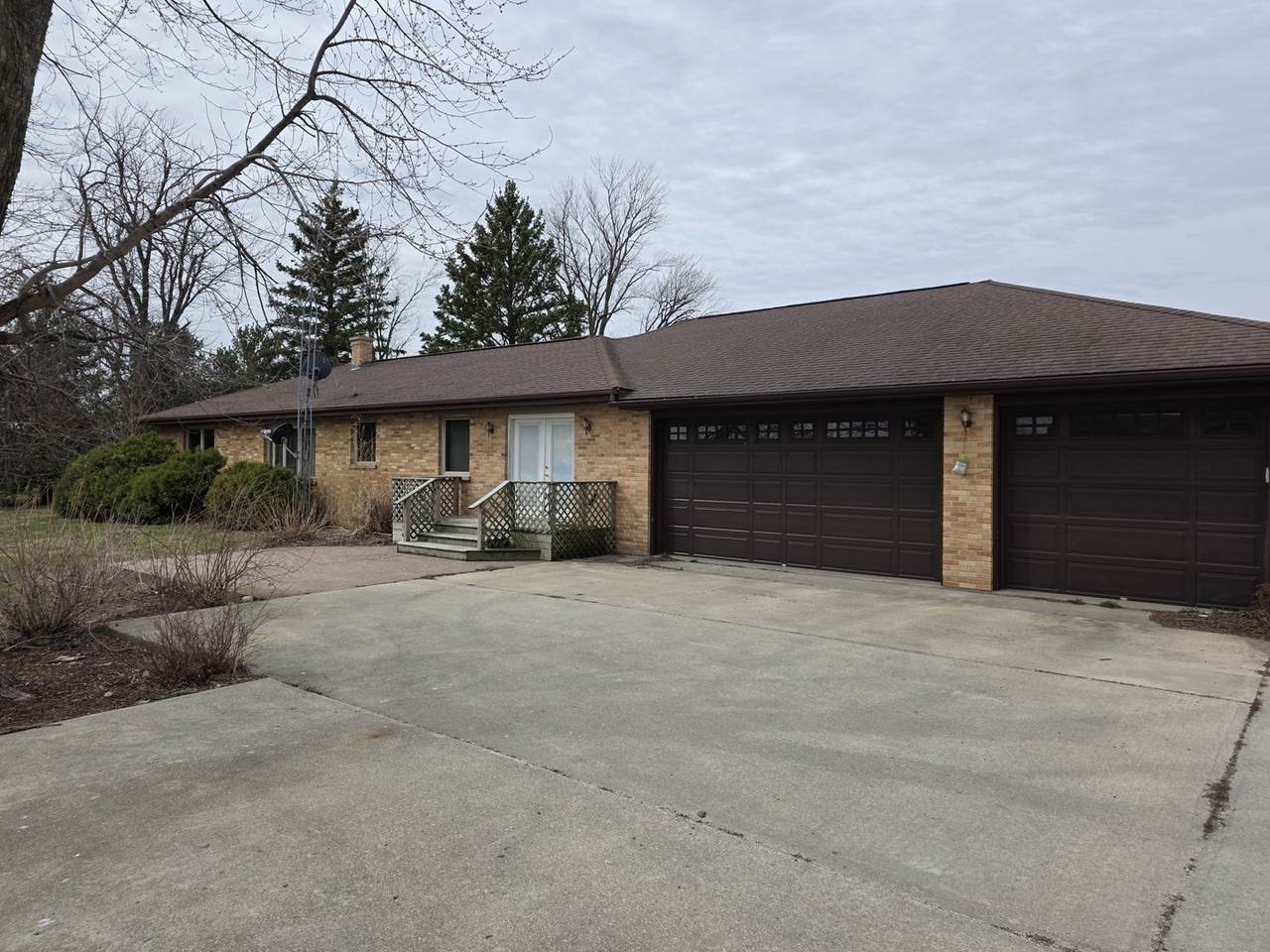 8132 Matznick Road - Photo 1