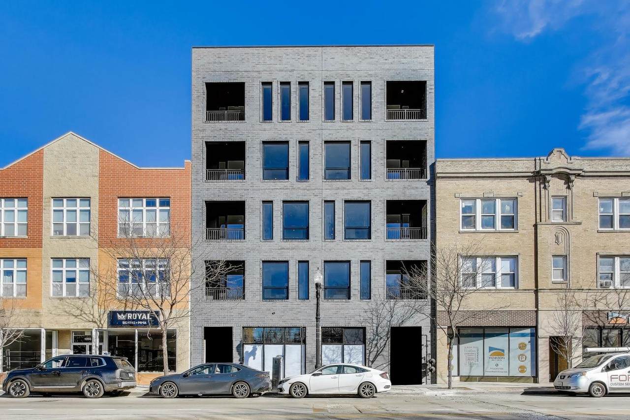 1952 Lawrence Avenue - Photo 1