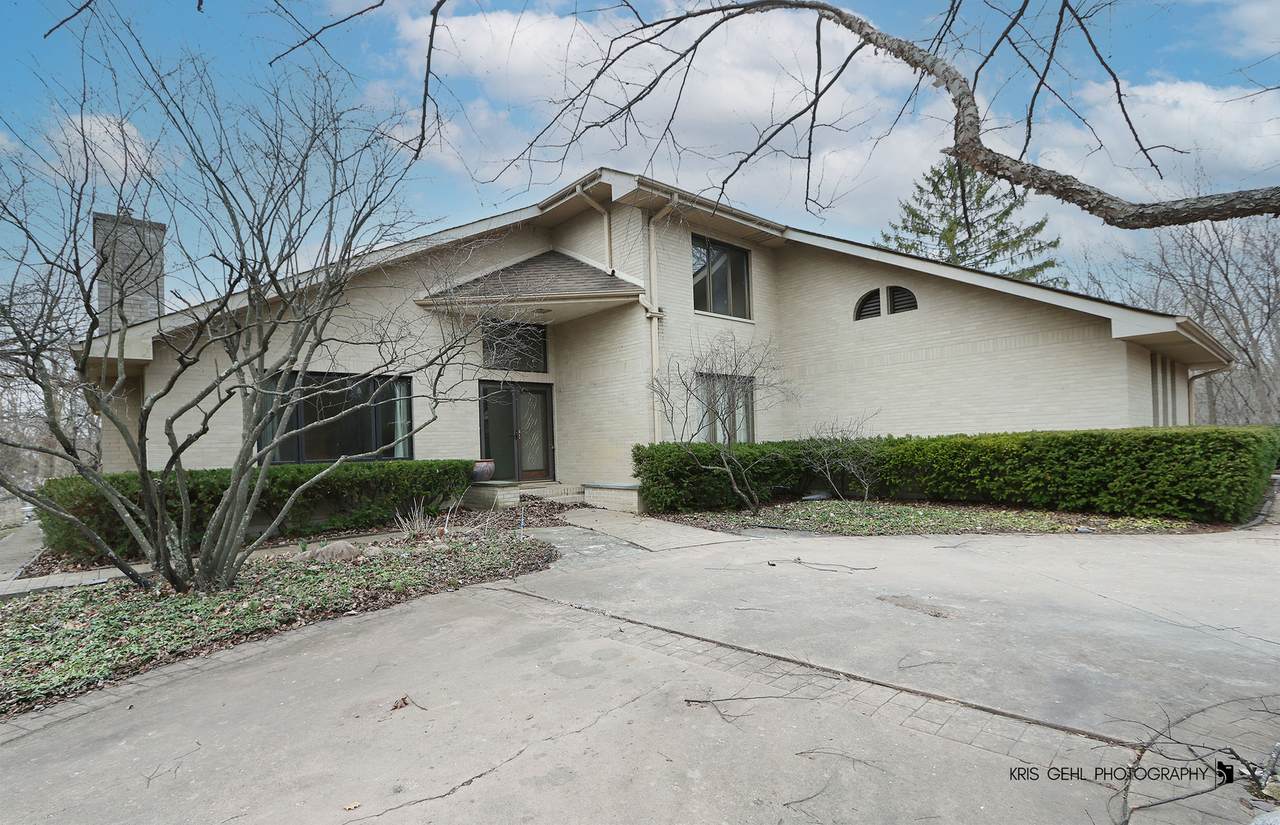 1191 Hunters Lane - Photo 1