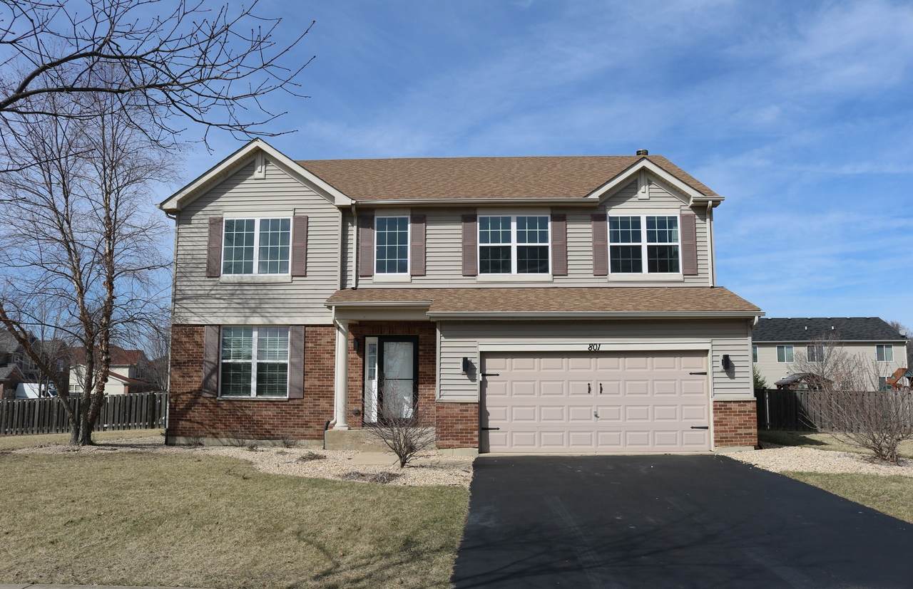 801 Parkside Lane - Photo 1