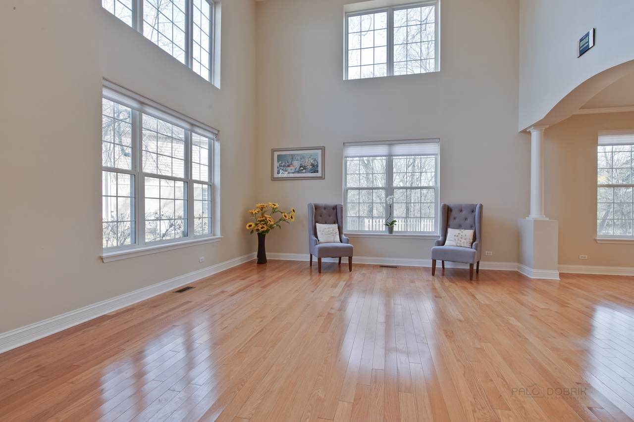 33 River Oaks Circle - Photo 1