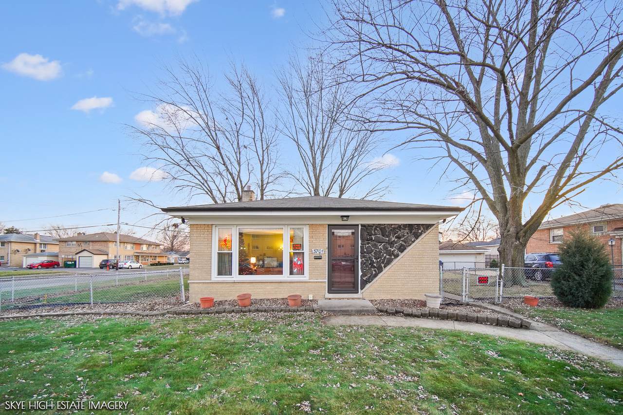3701 120th Street - Photo 1