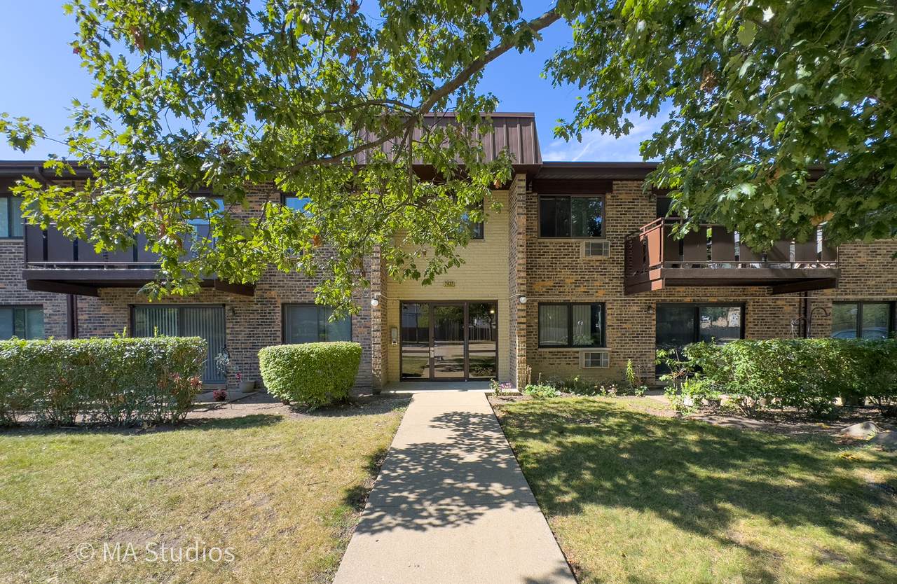 2632 Windsor Drive - Photo 1