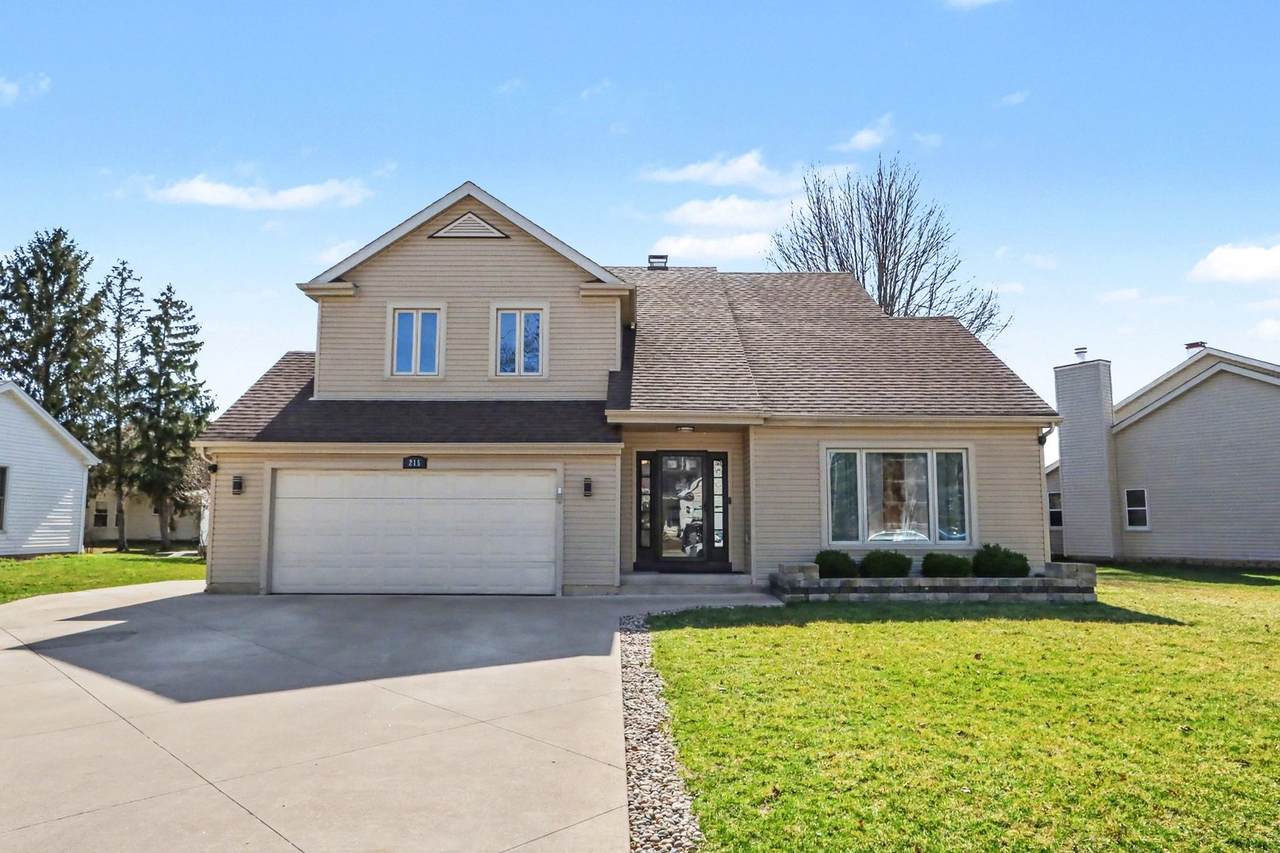 215 Brookwood Lane - Photo 1