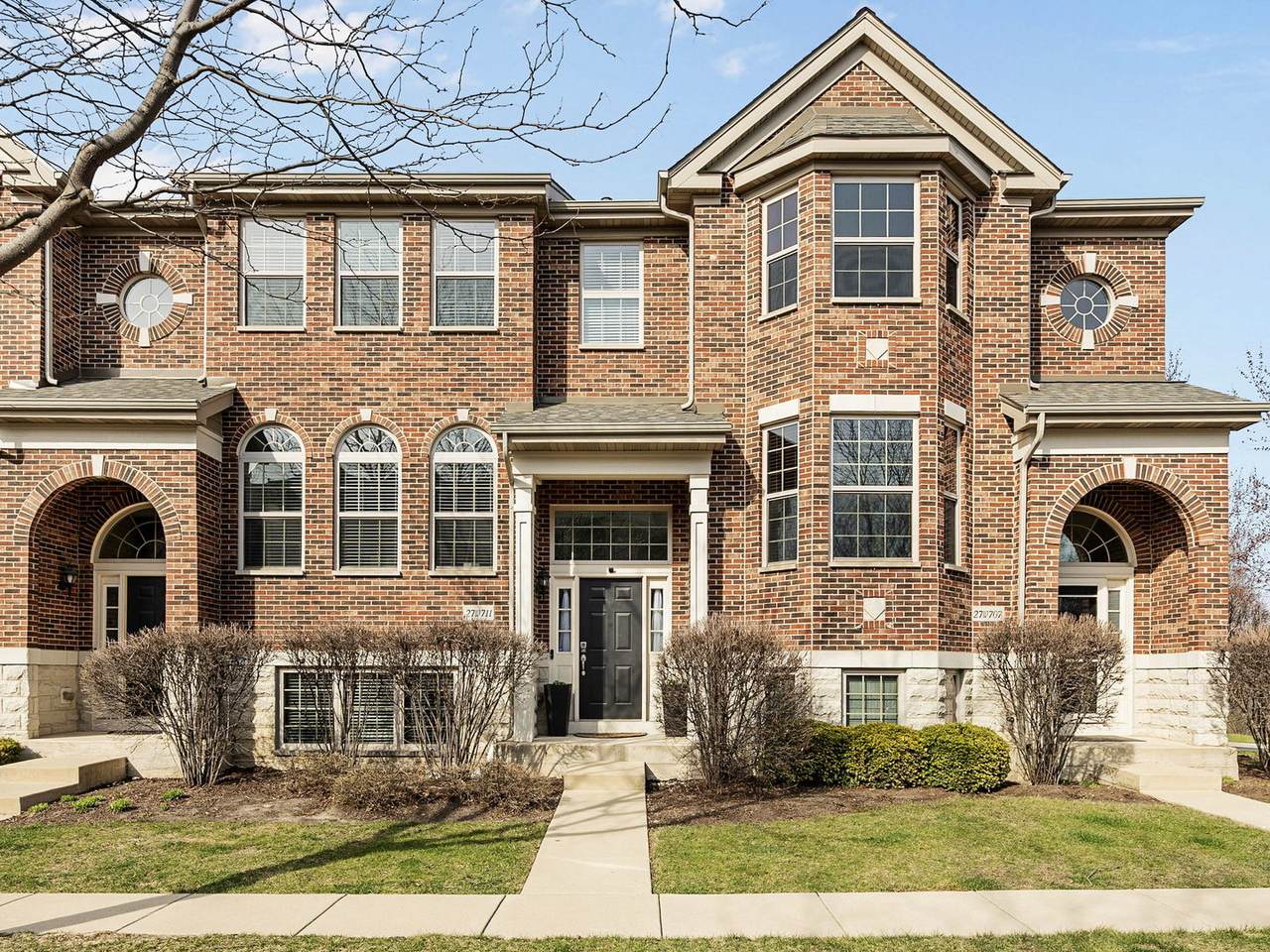 27W711 Meadowview Drive - Photo 1