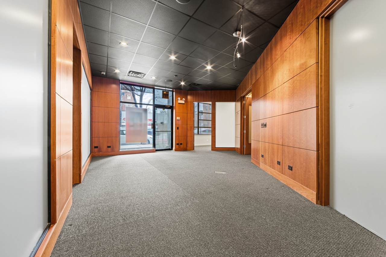 1502 Chicago Avenue - Photo 1