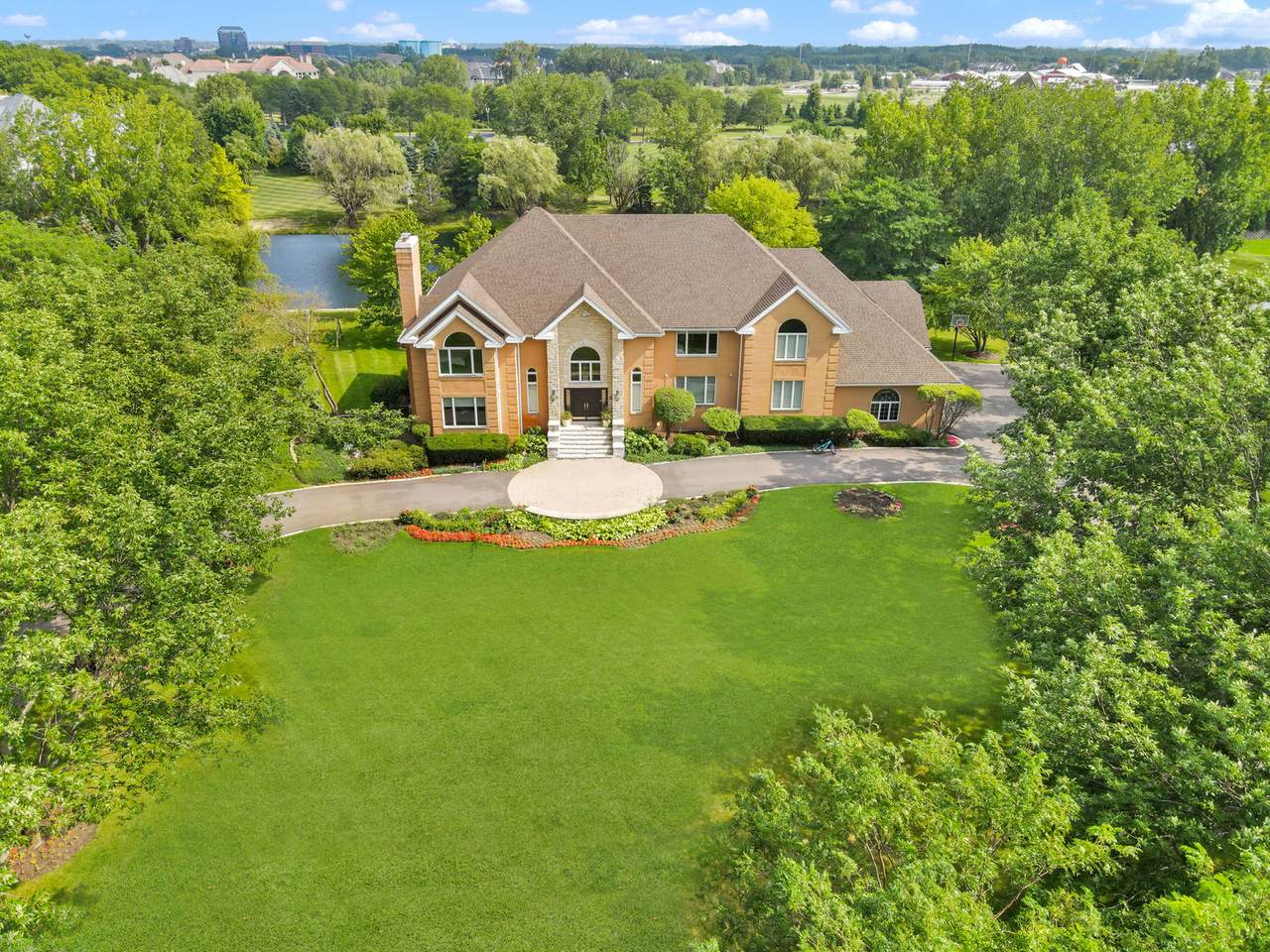 5 Meadow Court - Photo 1