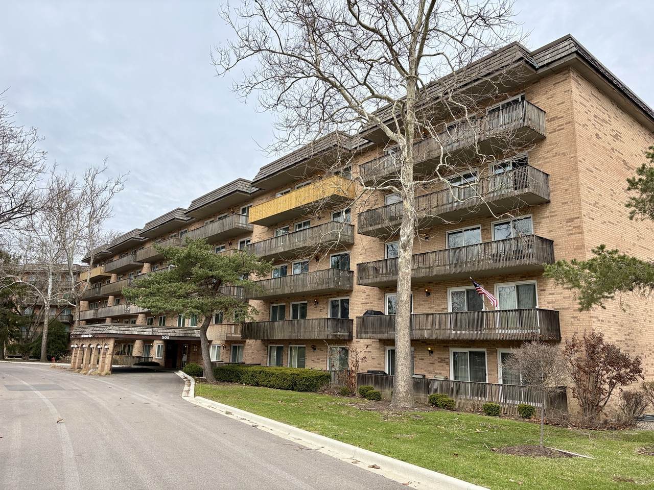 505 Redondo Drive - Photo 1