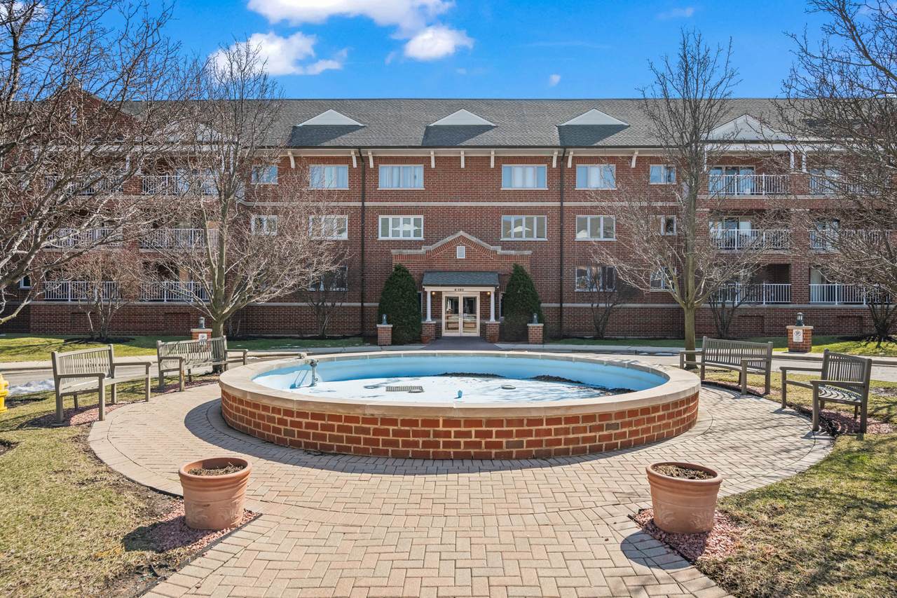 460 Northwest Highway - Photo 1