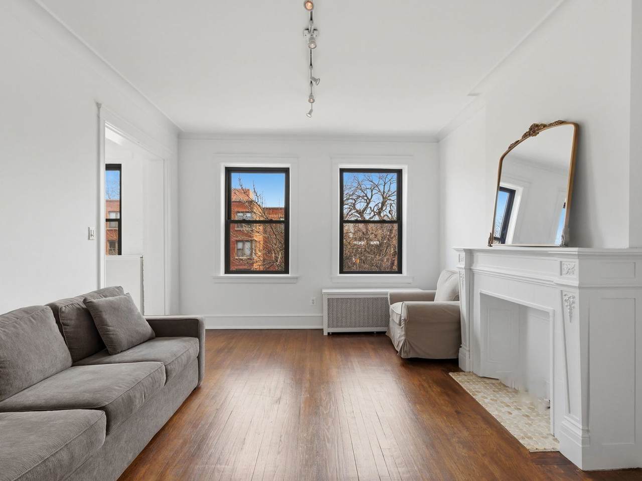 5108 Woodlawn Avenue - Photo 1